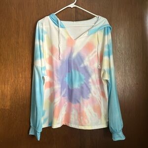Women’s 2xl tie dye hoodie